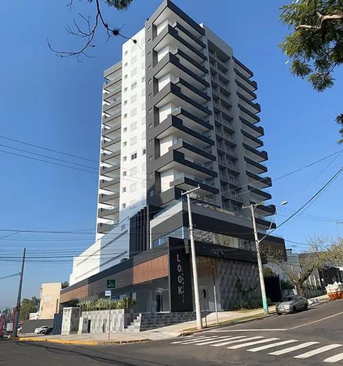Apartamento com 101,02 m² privativos, 3 dormitórios e 1 suíte em São Leopoldo